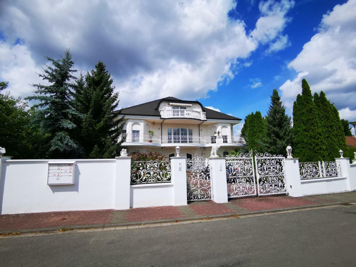 Apartamento Homburg Naehe Uniklinik R Kirkel Exterior foto